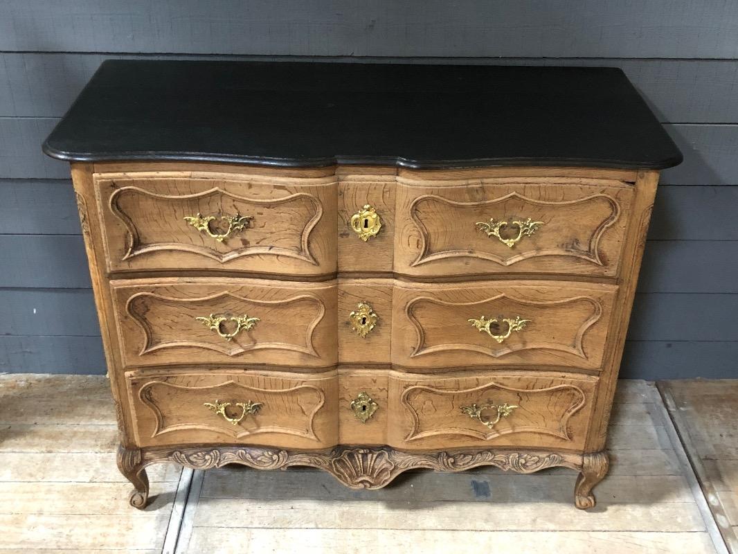 Antique Serpentine Bleached Oak Chest Of Drawers