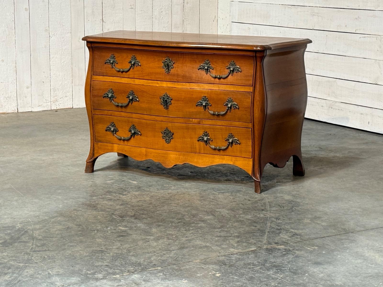 Cherry wood tombeau chest of drawers