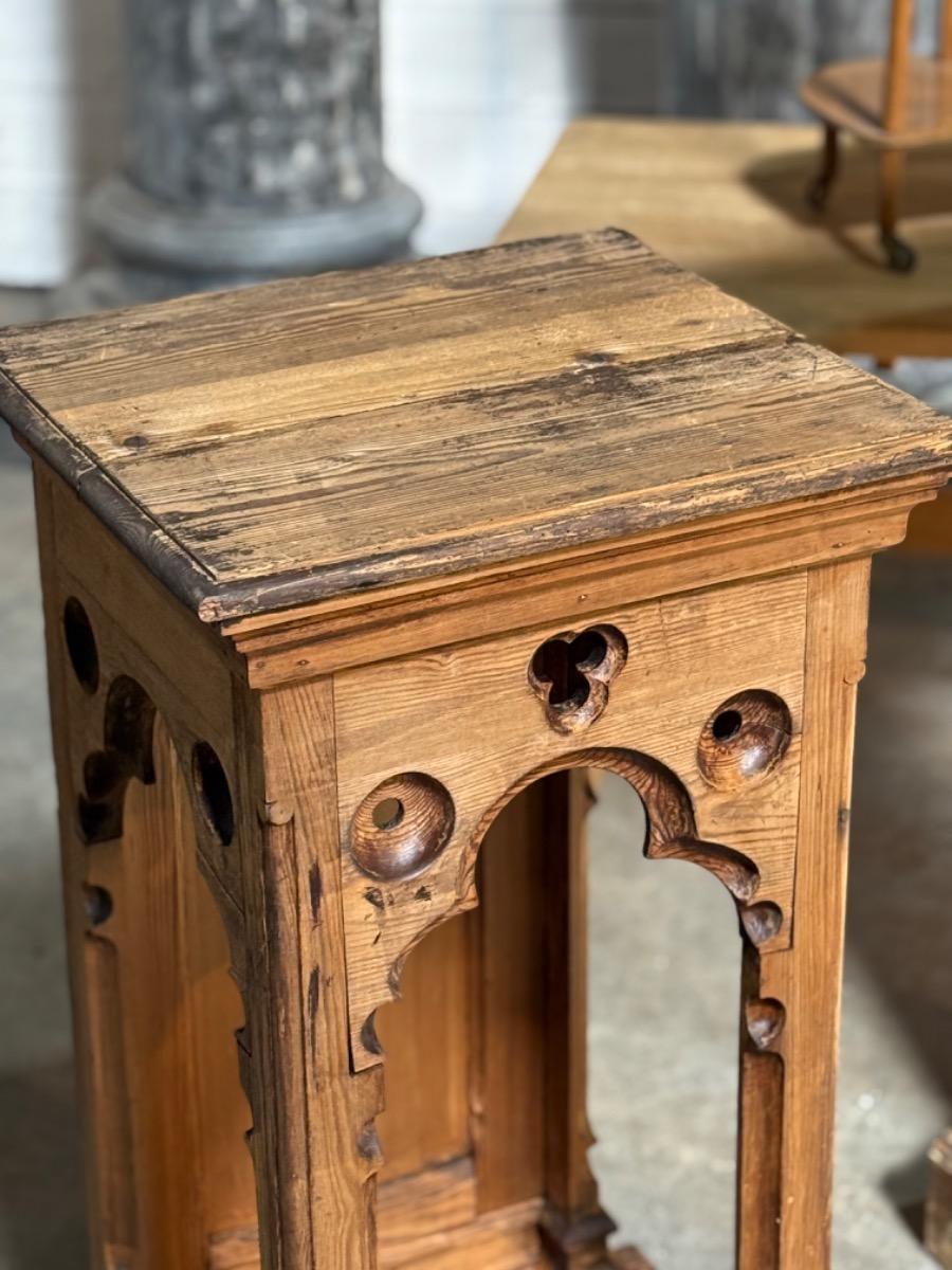 19 th century Pine wood gothic pedestal