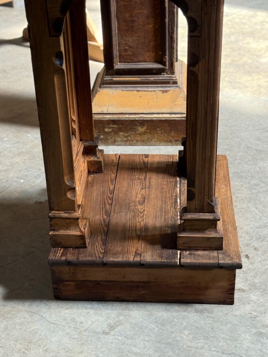 19 th century Pine wood gothic pedestal