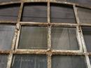 Ancienne fenêtre en fonte