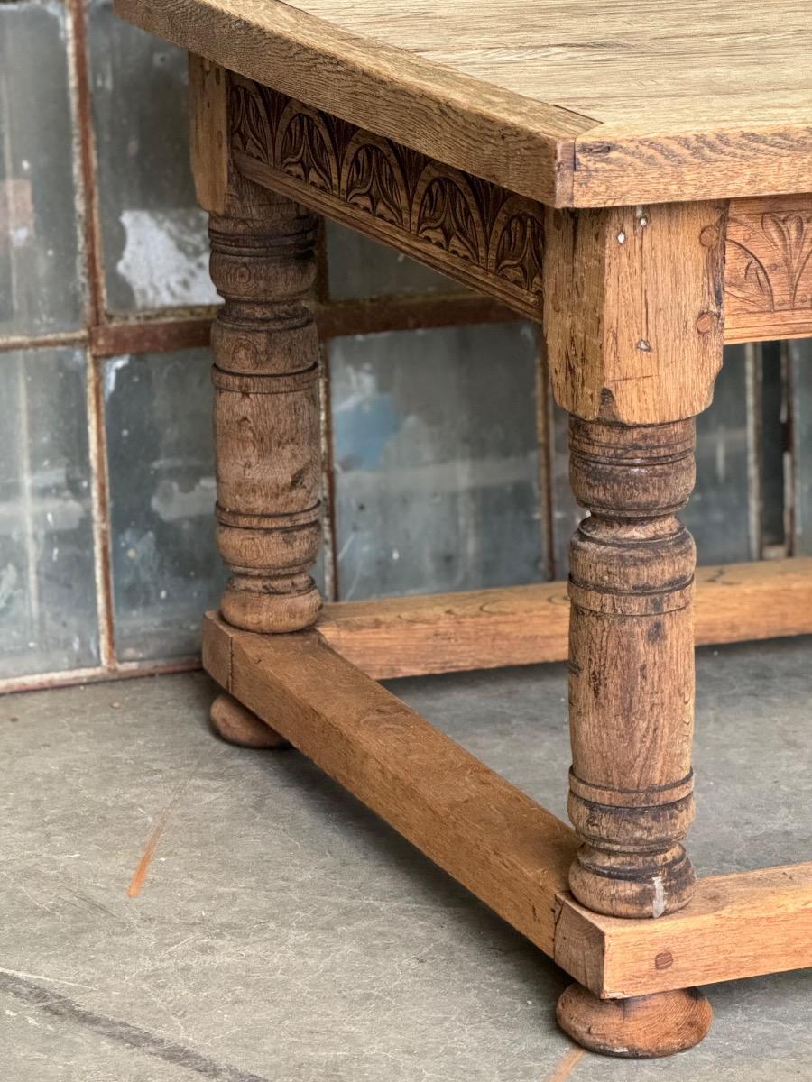 Ancienne table anglaise 