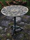 Ancienne table de jardin en fonte