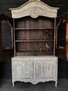 Anciens meubles patinés