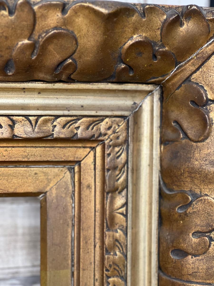 Antique frame 