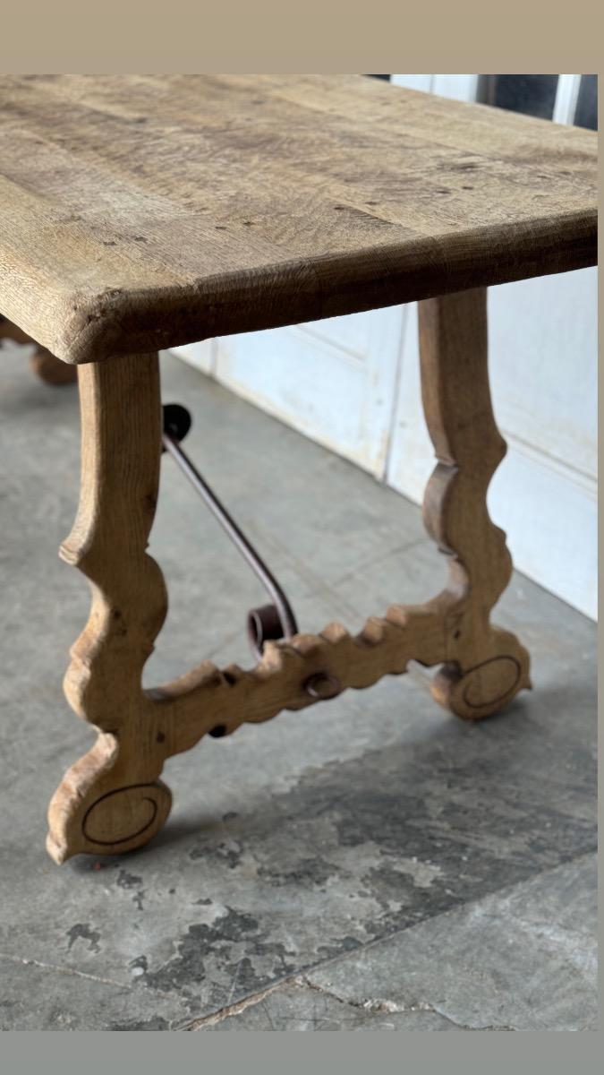 Antique oak spanish table 