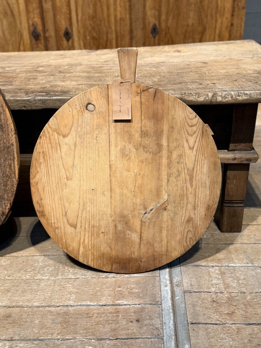 Antique wooden cutting board 