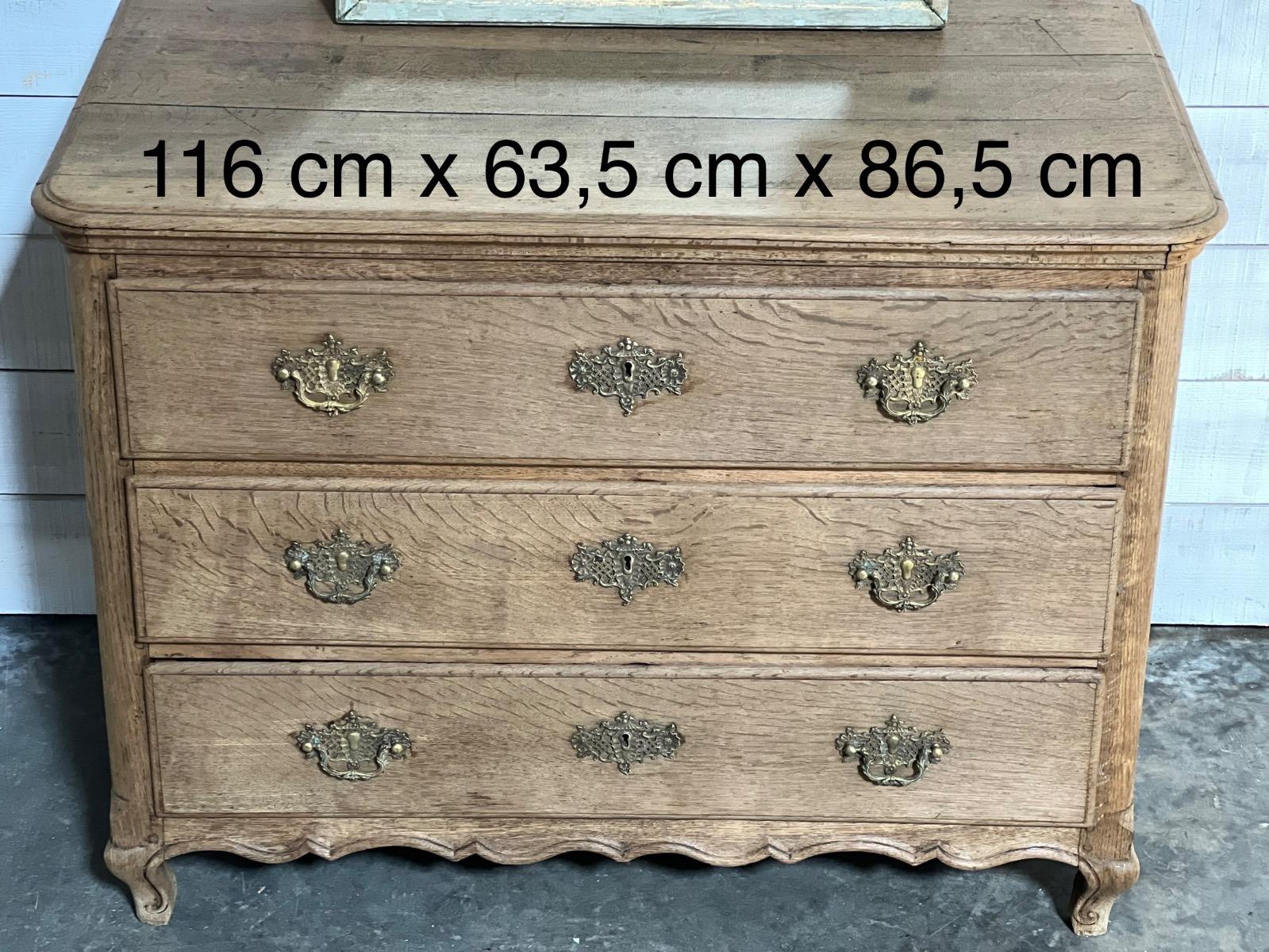 Bleached chest of drawers 