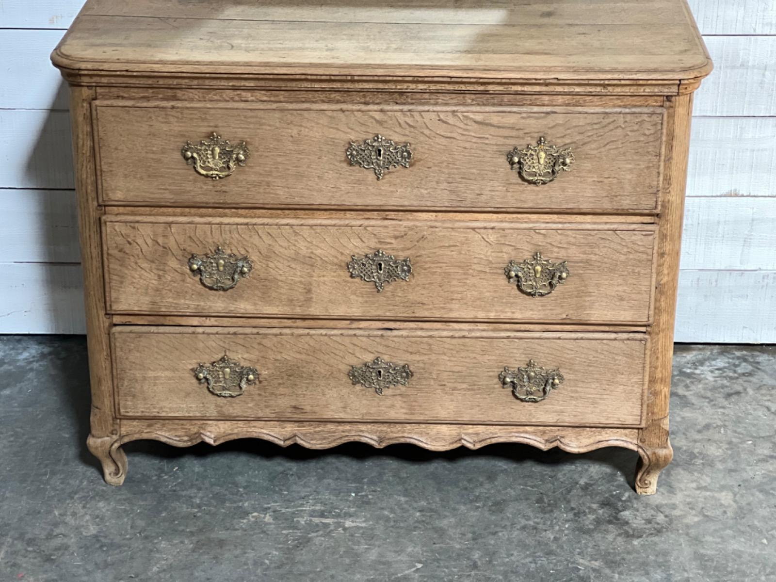 Bleached chest of drawers 