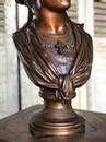 Buste de jeune fille en bronze