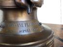 Buste de jeune fille en bronze