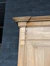 Armoire  style Directoire  en Chêne délavé , France Début 19ème