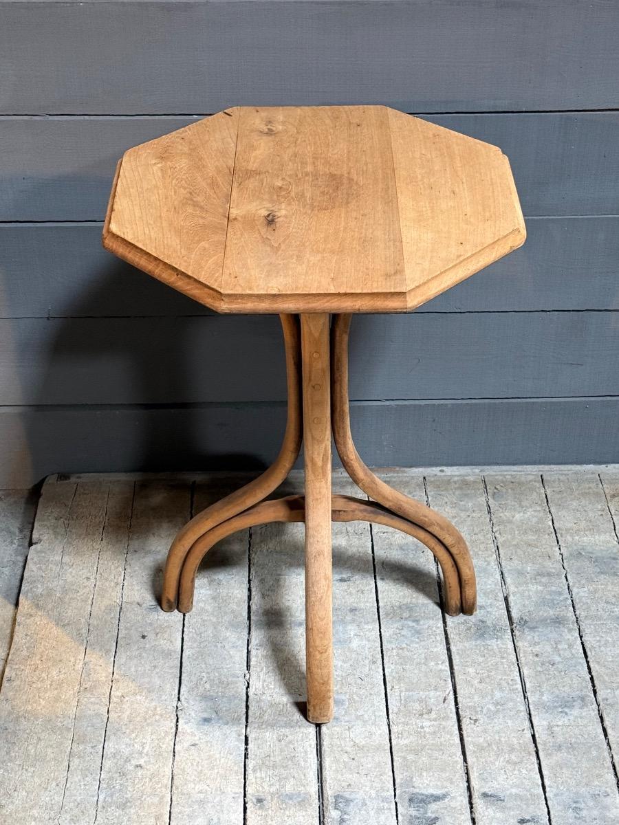 Elm wood bistro table