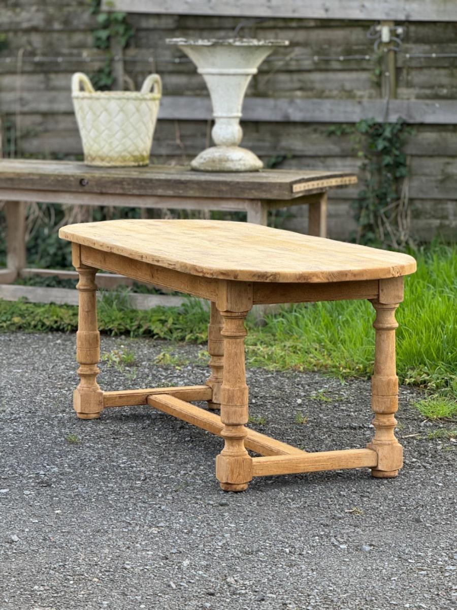 French farmhouse table in oak 