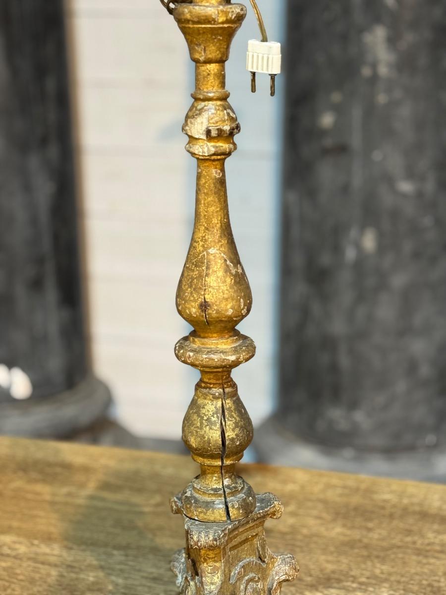Gilt wood candlesticks 