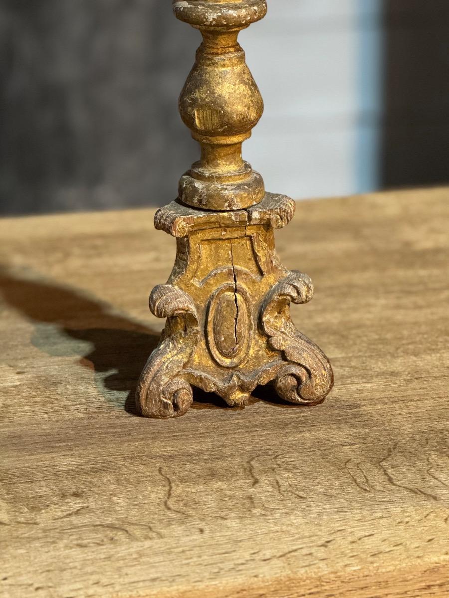 Gilt wood candlesticks 