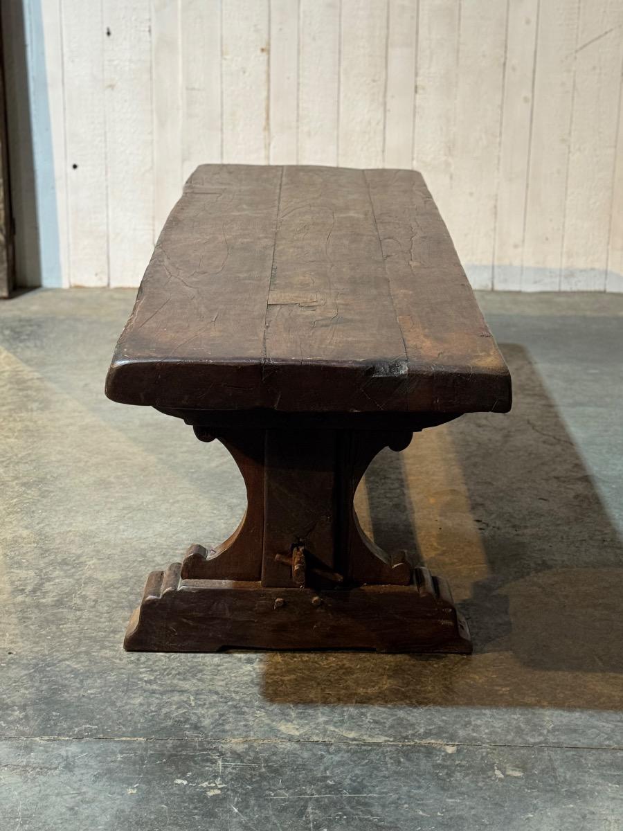 Good 19th century oak trestle table