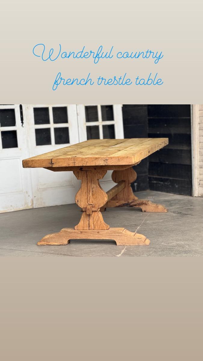 Good rustic farmhouse table 
