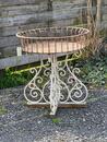 Jardinière en fer forgé