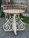 Jardinière en fer forgé