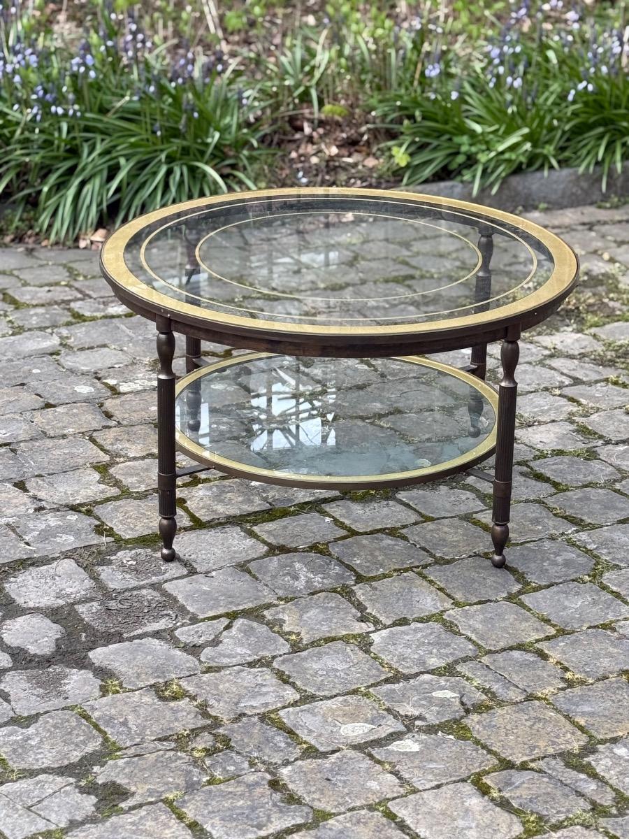 Large round two tiers coffee table 