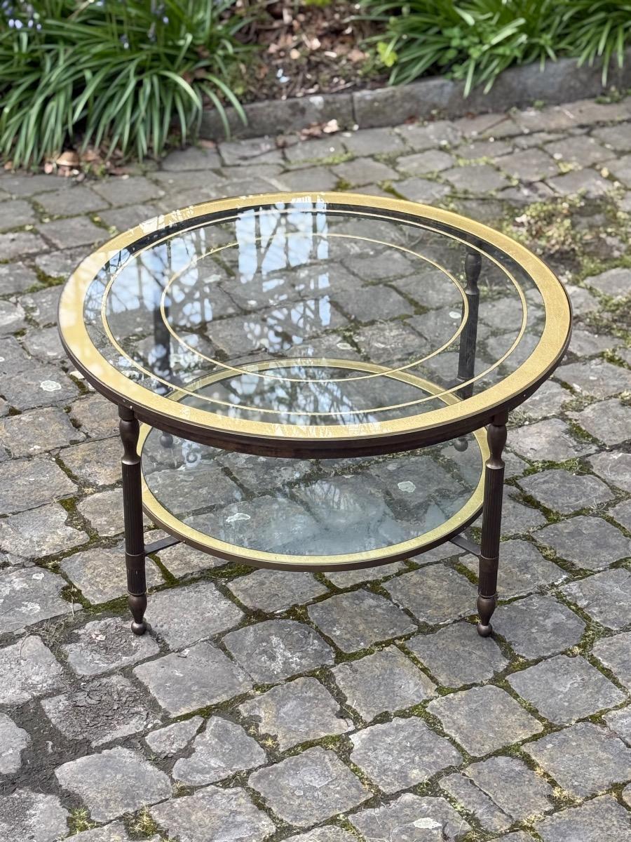 Large round two tiers coffee table 
