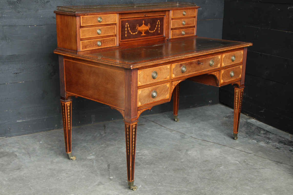 Mahogany and marquetery english desk