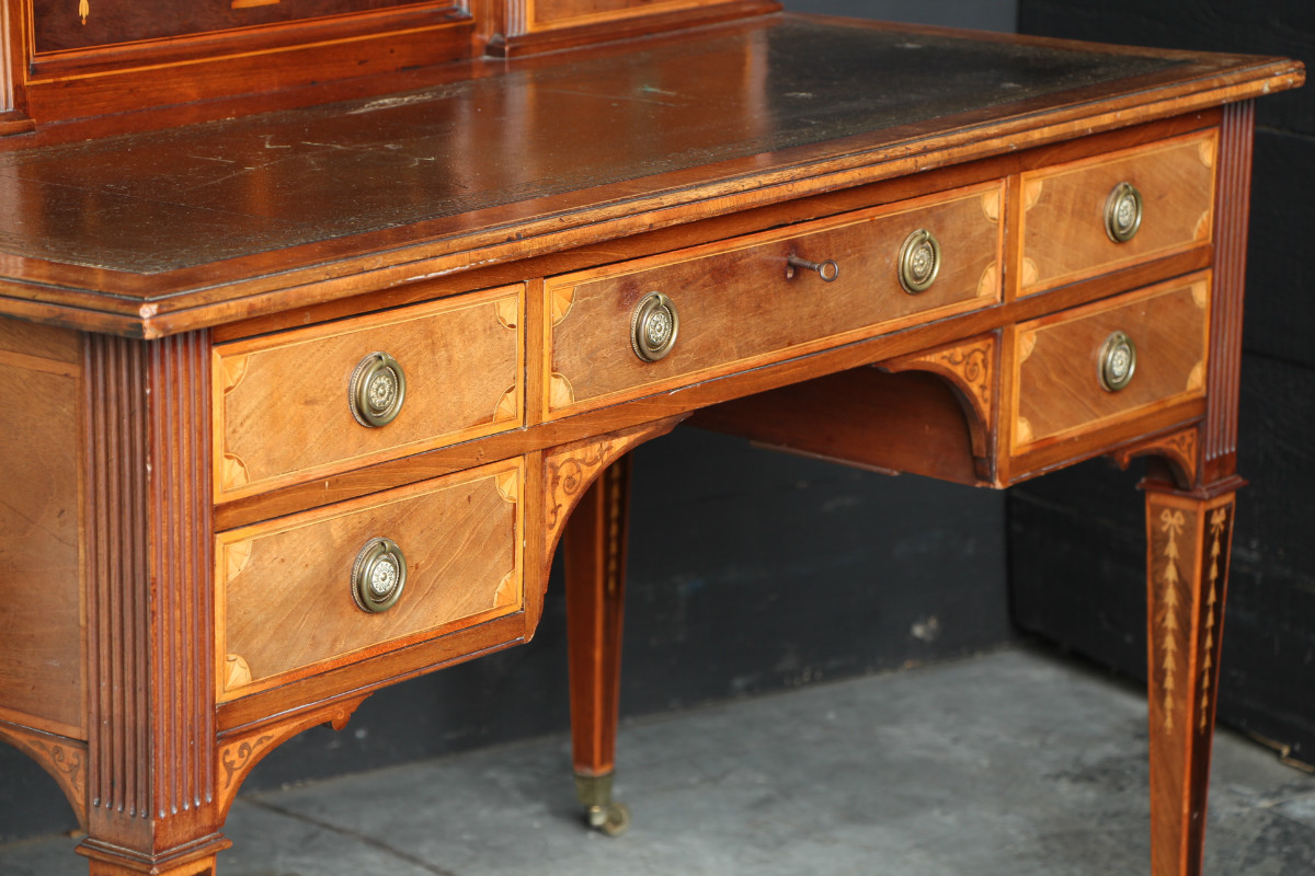 Mahogany and marquetery english desk