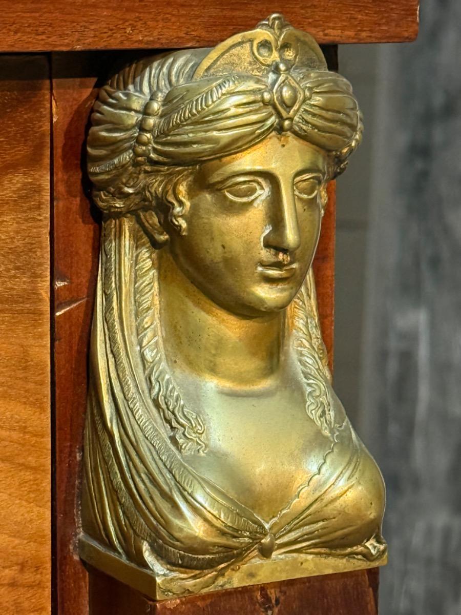 Mahogany empire chest of drawers 