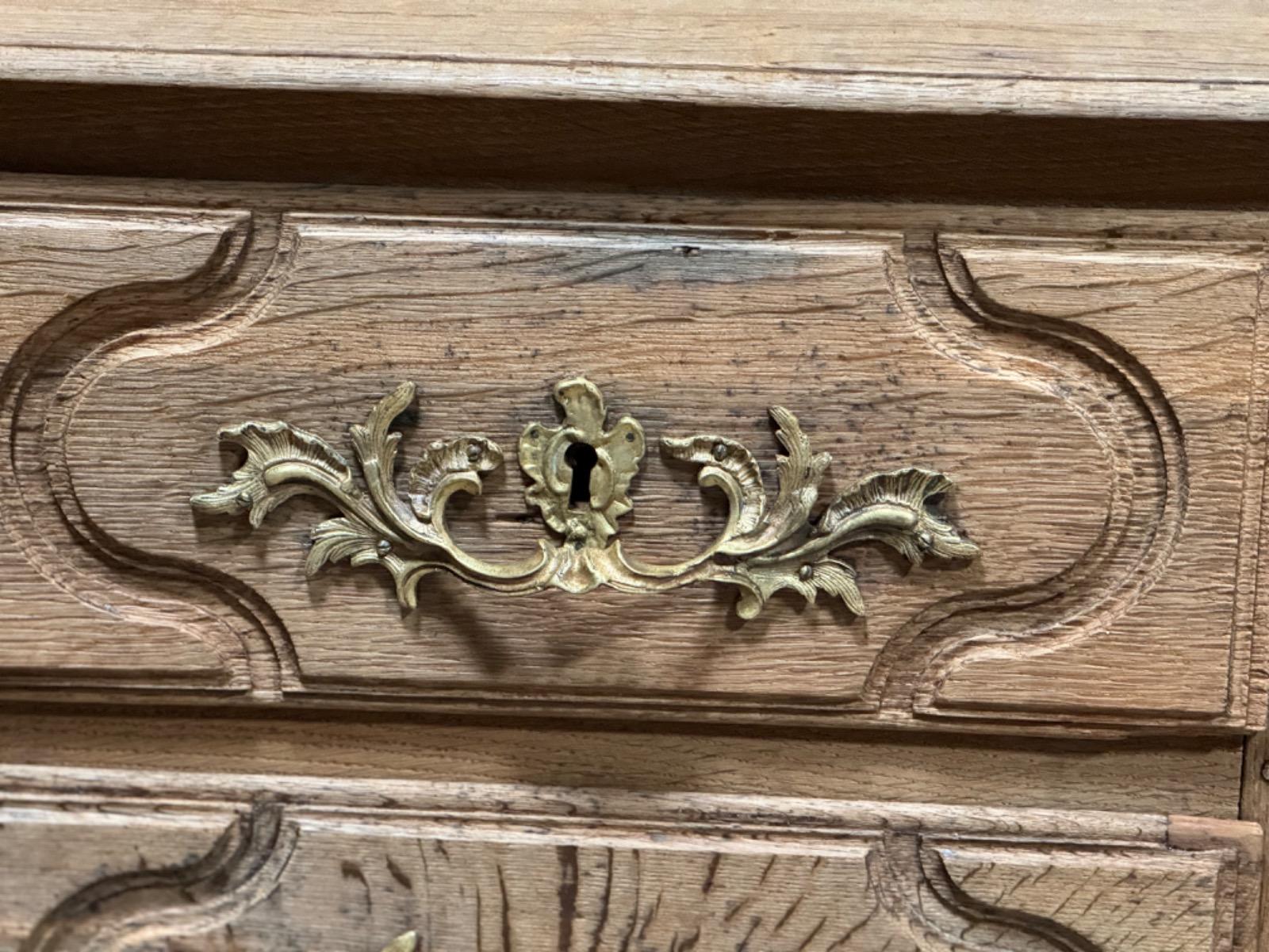 Oak Louis XIV Chest of drawers 