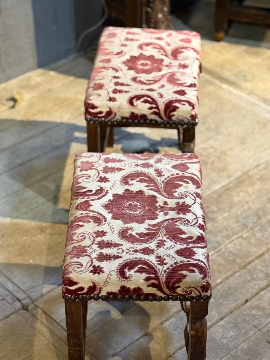 Pair of italian stools 