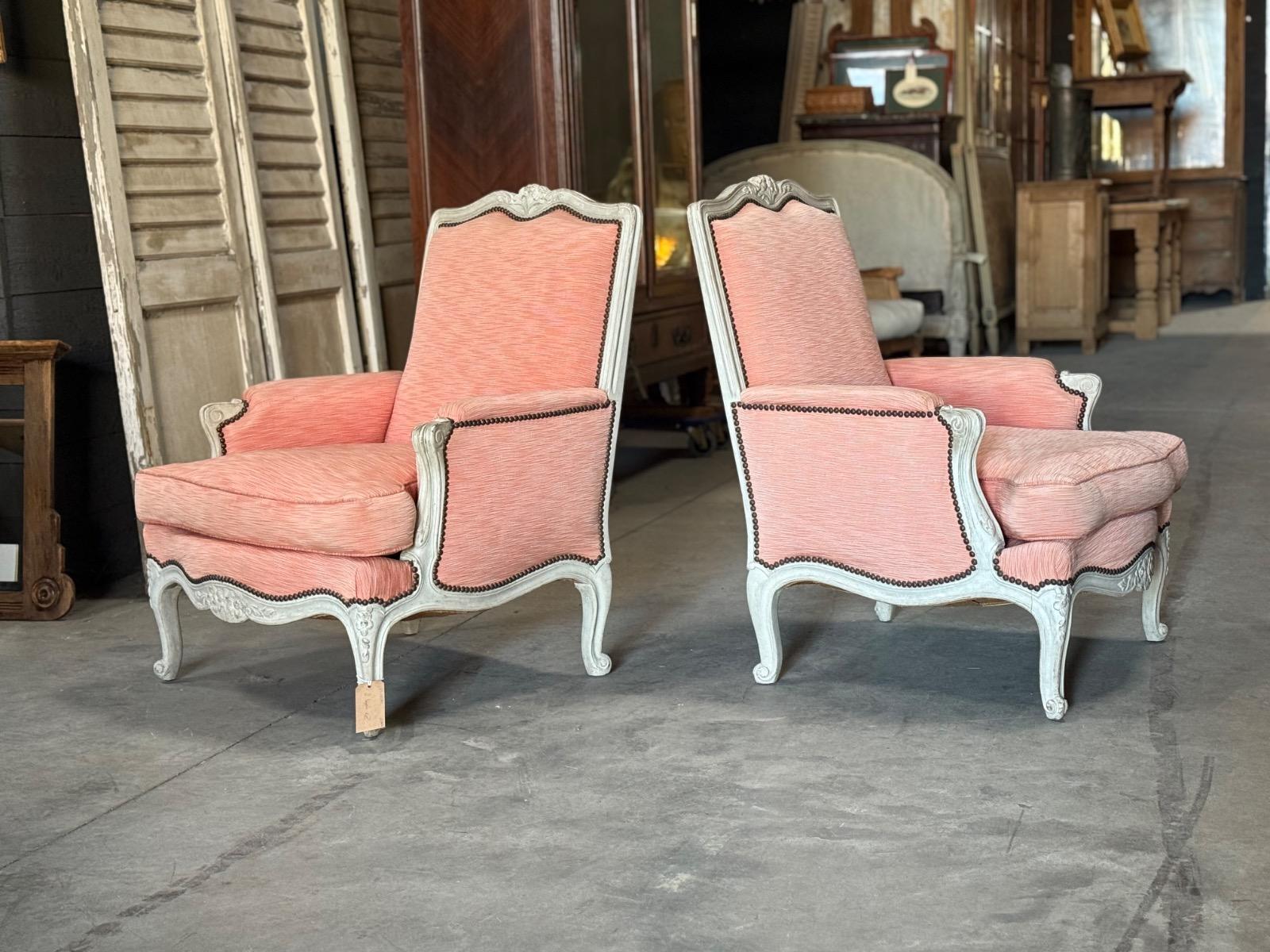 Pair of large french Louis Xv bergères 