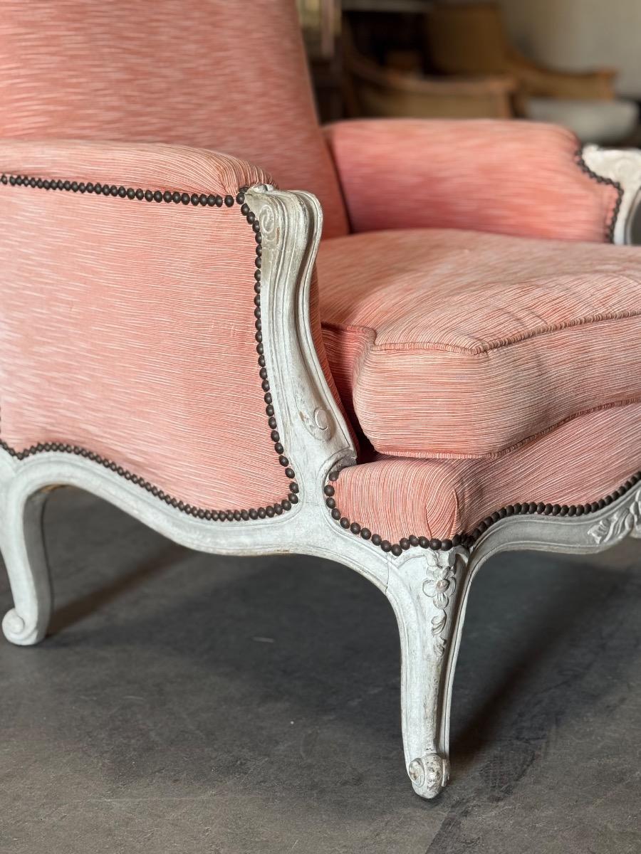 Pair of large french Louis Xv bergères 