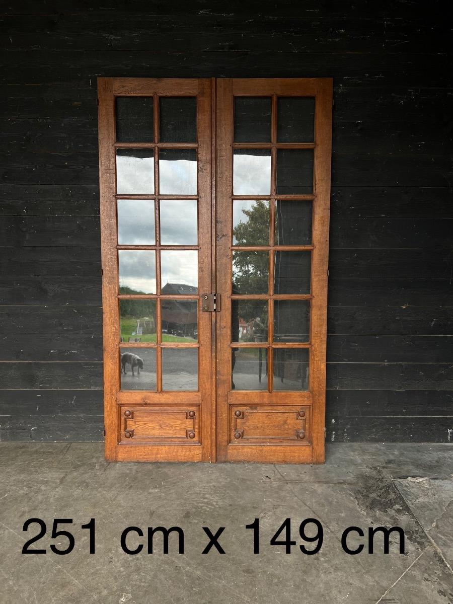 Pair of oak doors 