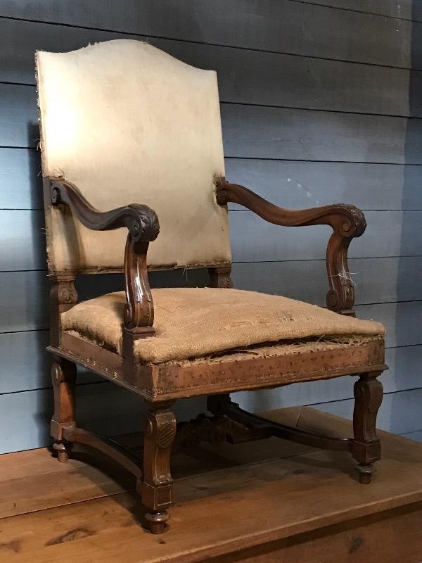pair walnut louis xiv