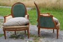 Paire de bergères de style Louis 16