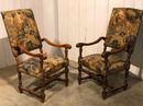 Paire de fauteuils français tapisserie