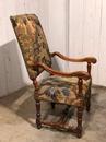 Paire de fauteuils français tapisserie