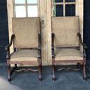 Paire de fauteuils os de mouton