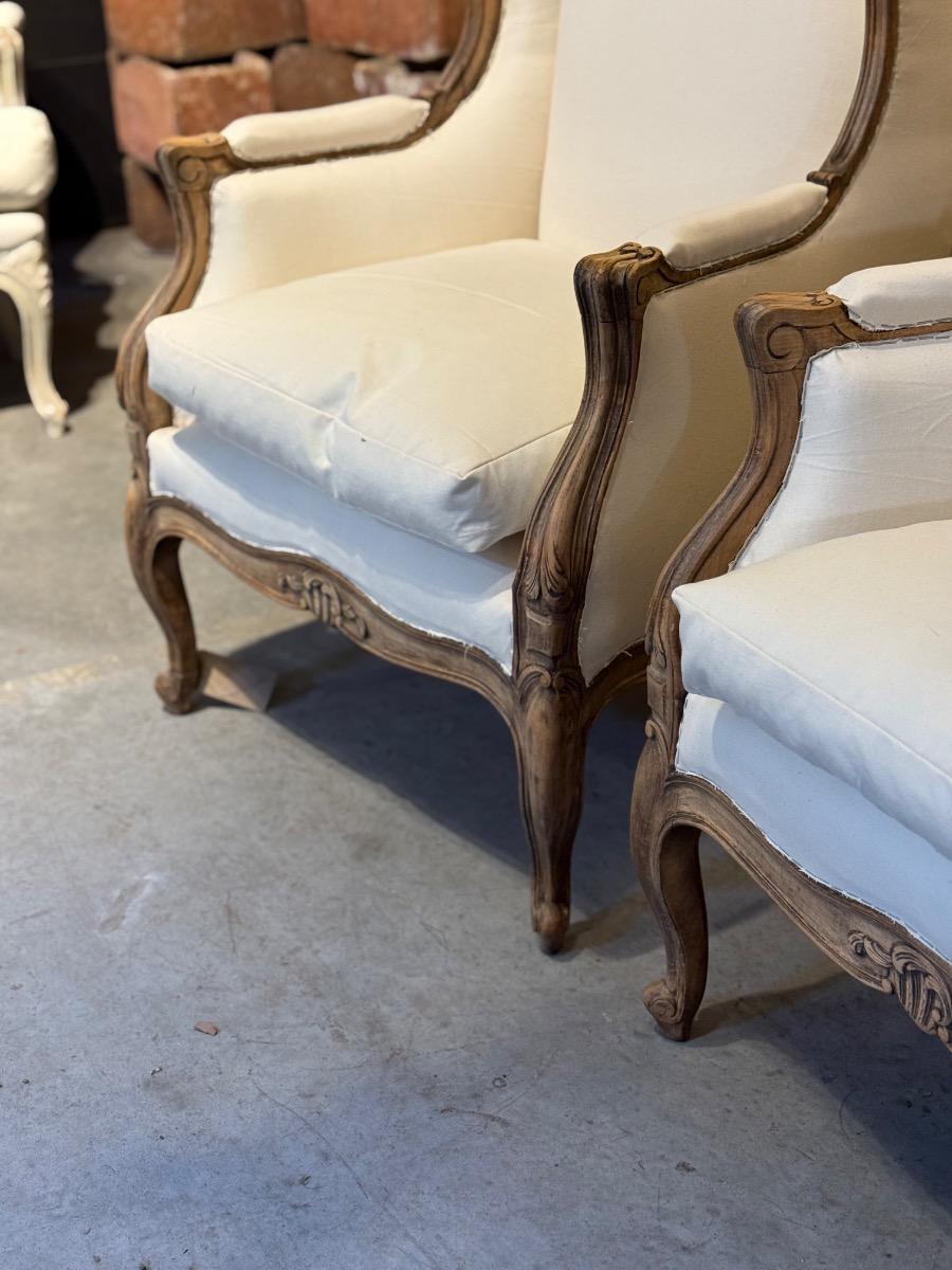 Pair of winged bergères 