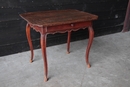 Petite table de campagne du 18 ème siècle