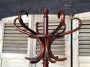 Porte manteau style Thonet en bois courbé