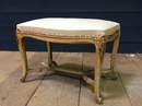 Repose pied peint Louis XV