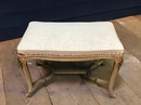 Repose pied peint Louis XV