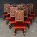 Série de 10 chaises renaissance en noyer