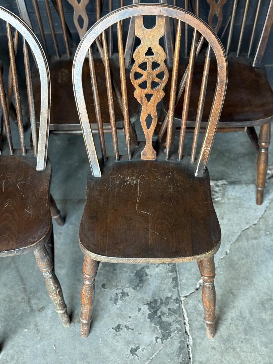 Set of 13 Windsor chairs