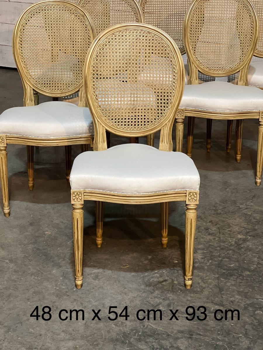 Set of 8 french dining chairs 