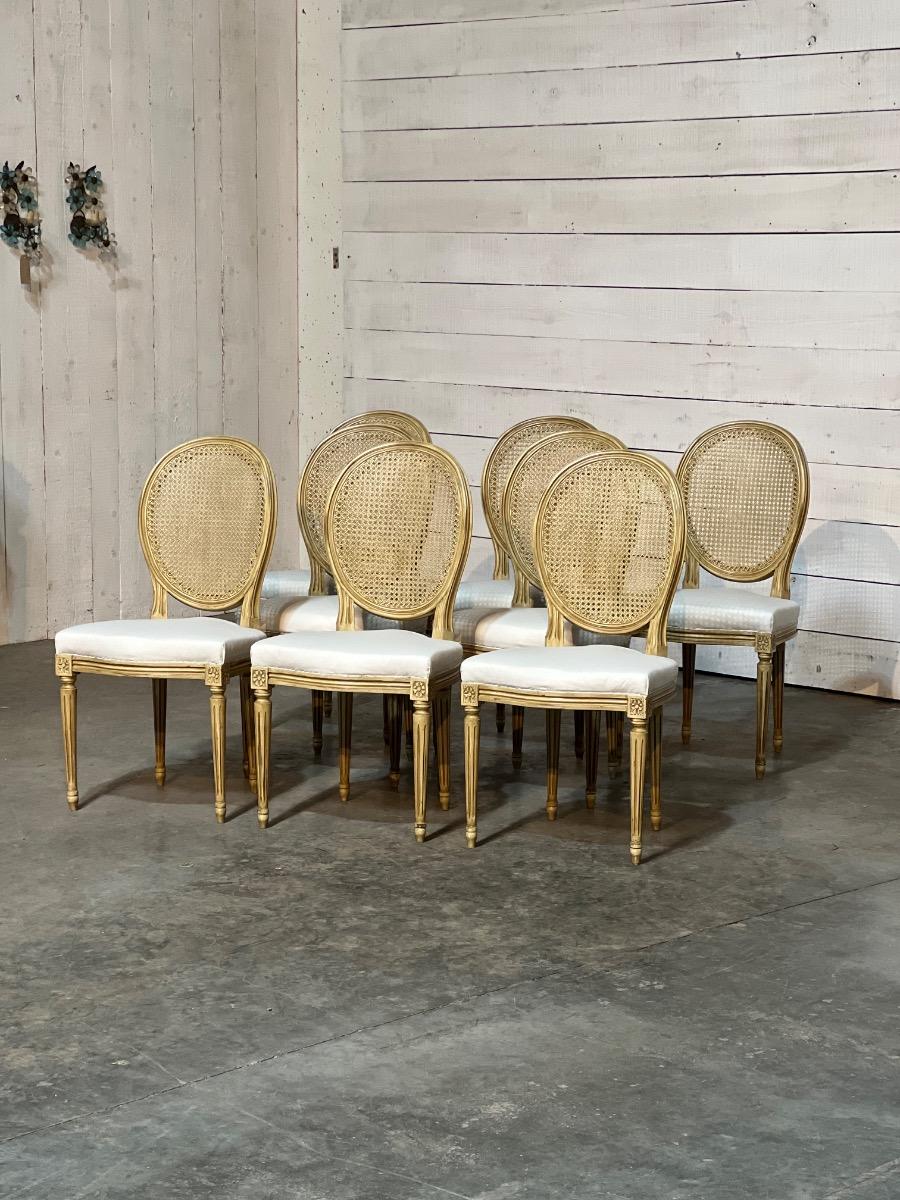 Set of 8 french dining chairs 