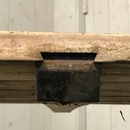 Table antique en bois avec planche