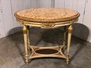 Table peinte ovale avec dessus en marbre Napoléon III